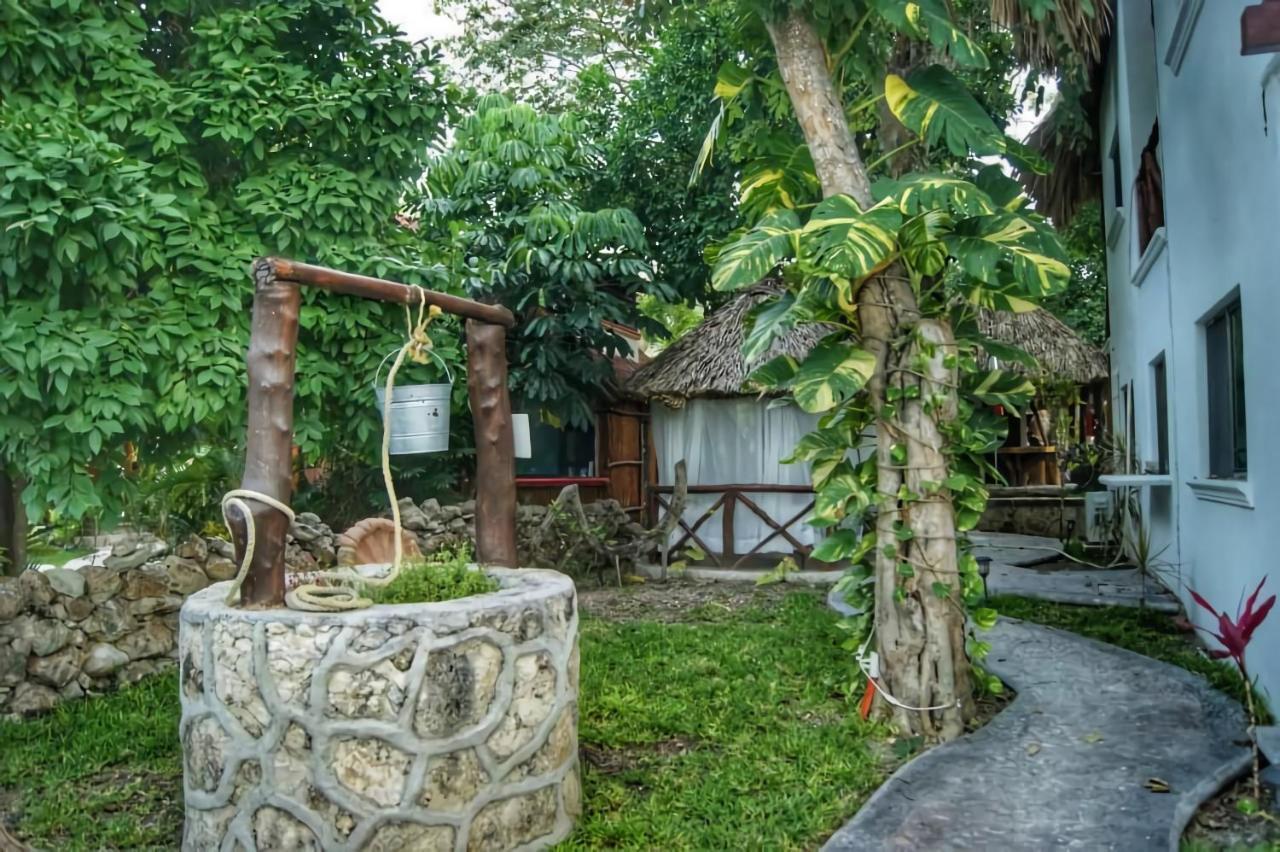 Hotel Pancho Villas Bacalar - Free Bikes And Paddles Exterior foto